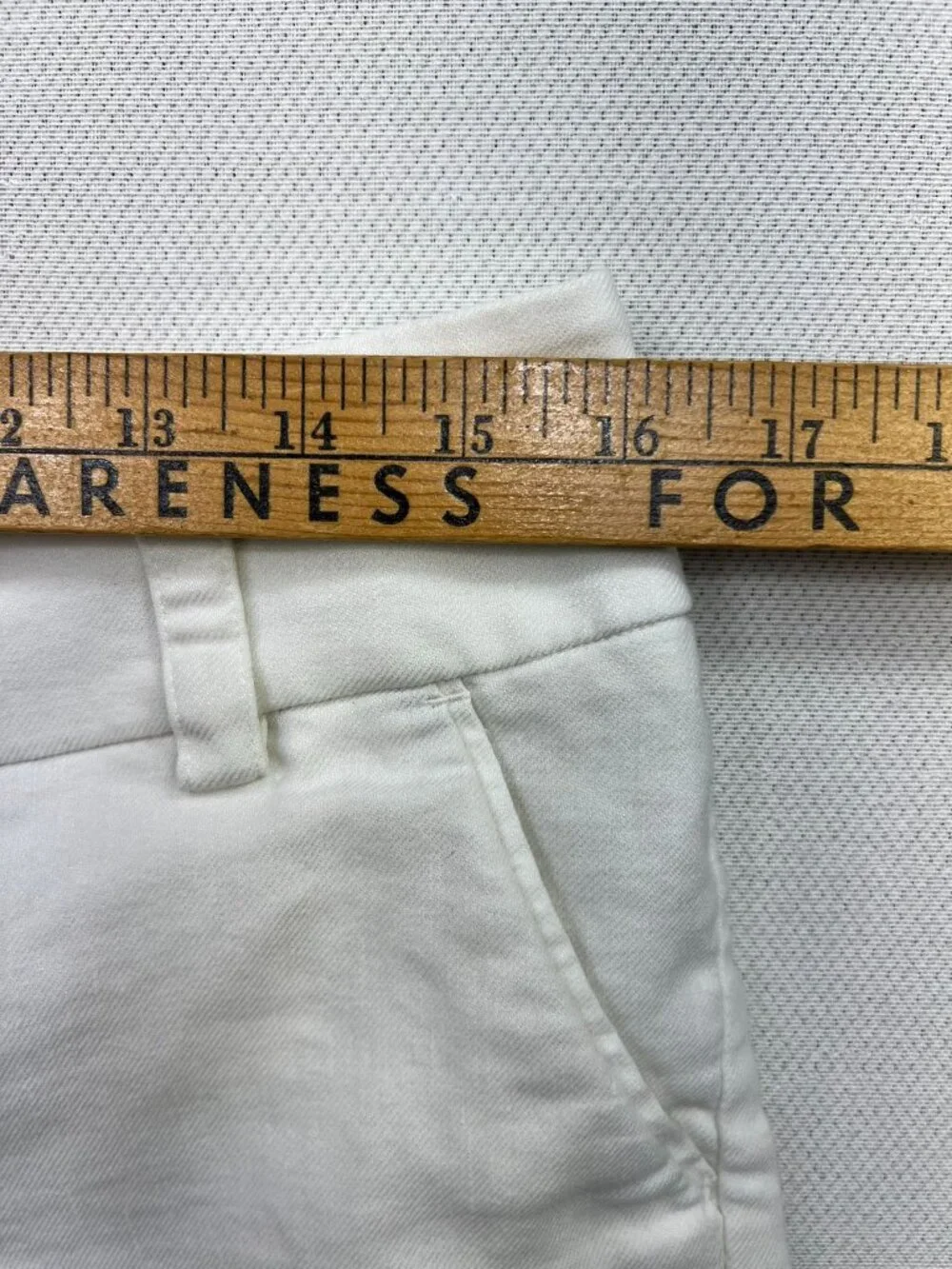 Express Women's Linen Blend Chino Shorts Flat Front Stretch Size 8 White Solid